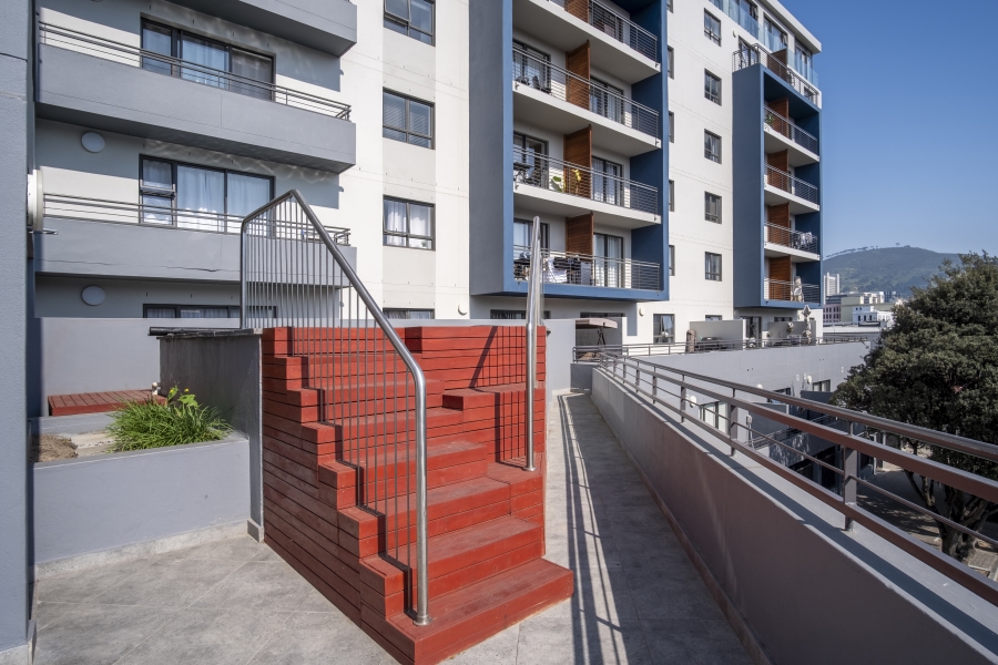 To Let 2 Bedroom Property for Rent in Zonnebloem Western Cape